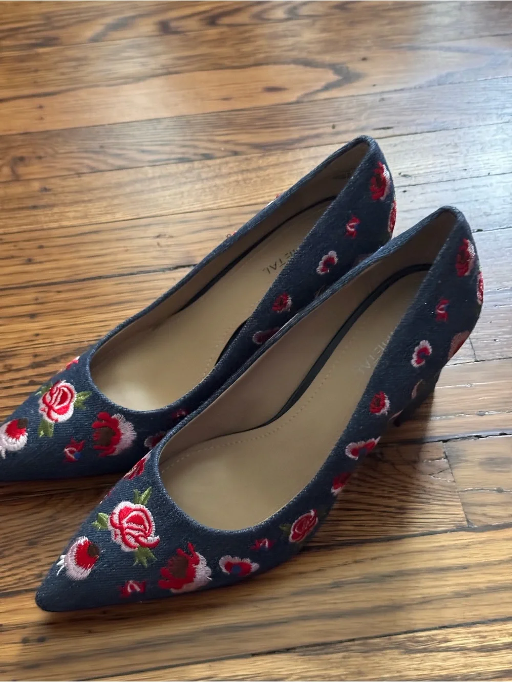 Embroidered Denim Pointed-Toe Pumps in Blue with Red Floral Detail